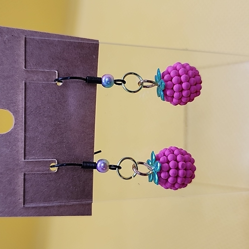 Raspberry earrings